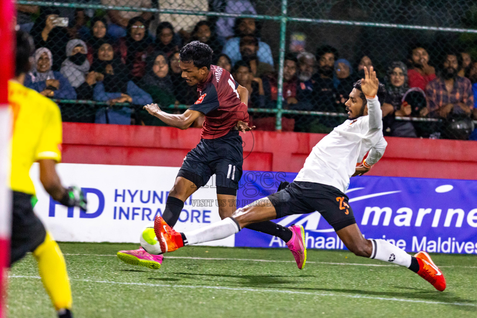 Th. Omadhoo vs Th. Hirilandhoo in Thaa Atoll Semi Final in Day 23 of Golden Futsal Challenge 2024 was held on Tuesday , 6th February 2024 in Hulhumale', Maldives 
Photos: Hassan Simah / images.mv