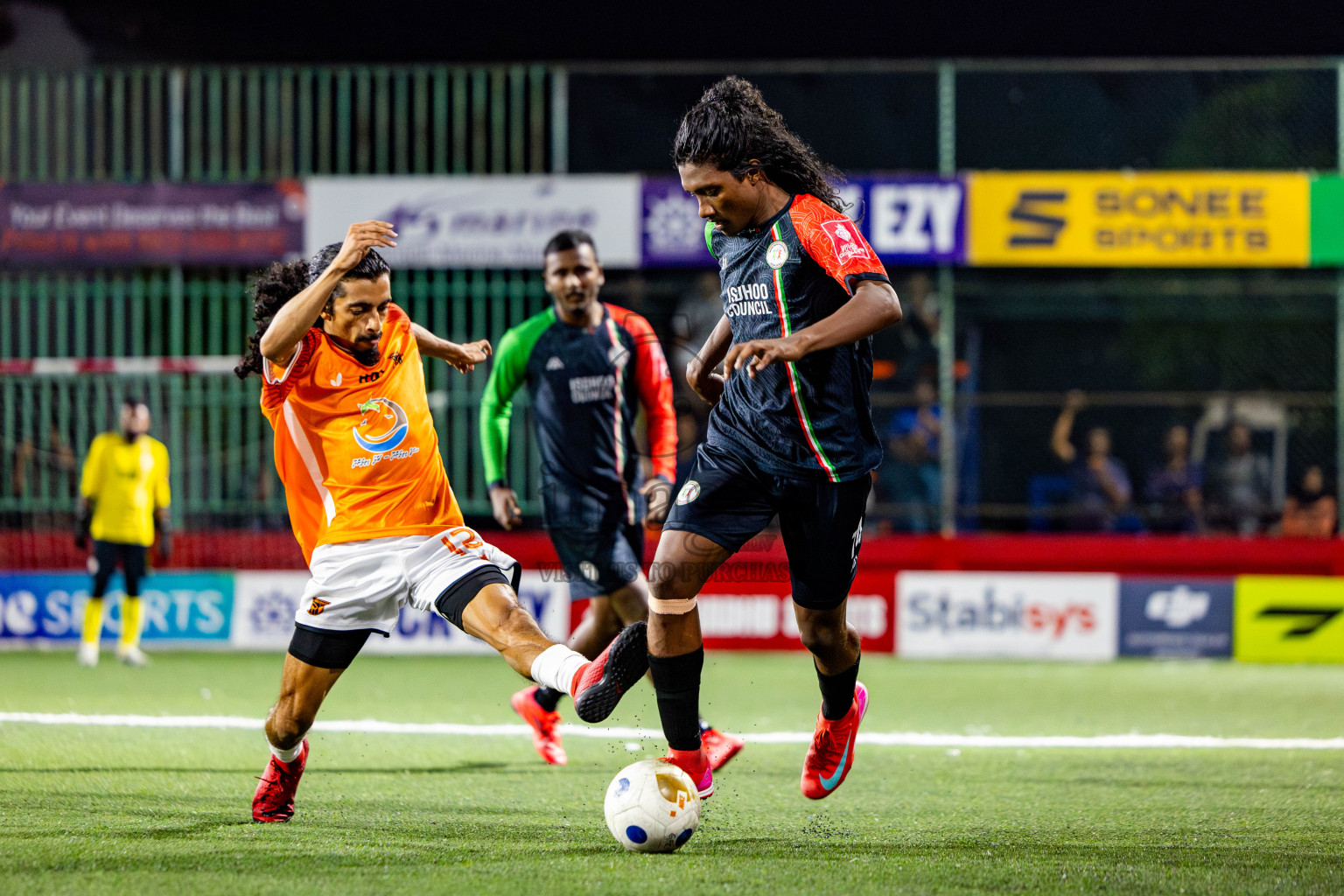 Thaa Hirilandhoo vs L Isdhoo in zone round Day 30 of Golden Futsal Challenge 2025 was held on Monday , 3rd February 2025, in Hulhumale', Maldives. Photos: Nausham Waheed / images.mv
