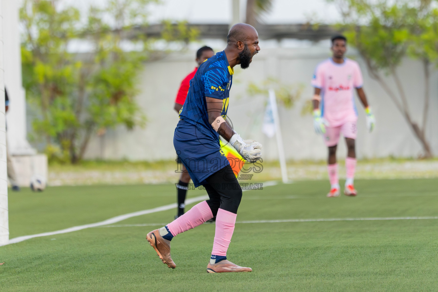 Semi Finals Match 02 Huss Songun FT VS Velaa Sports Club in Day 8 of Eydhafushi Cup 2025 held in Eydhafushi Football Stadium at B. Eydhafushi, Maldives on Saturday, 13th September 2025. Photos: Arif Rasheed / images.mv