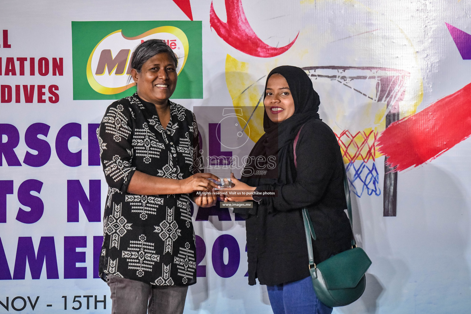 Final of Inter-School Parents Netball Tournament was held in Male', Maldives on 4th December 2022. Photos: Nausham Waheed / images.mv