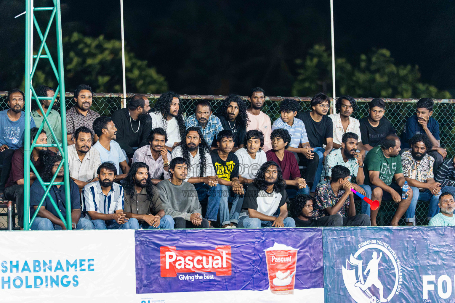 Goalhians VS Foemathi in Day 4 - Fonadhoo Youth Futsal Challenge 2025 held in Fonadhoo Futsal Stadium, L. Fonadhoo, Maldives on Wednesday, 29th October 2025 Photos: Arif Rasheed / images.mv
