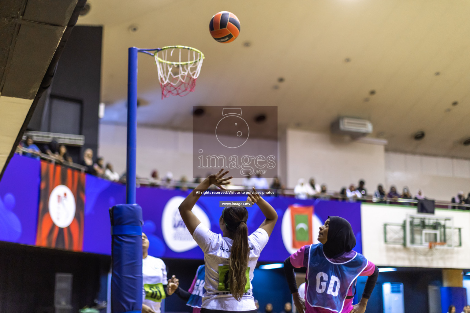 Sports Club Shining Star vs Club Green Streets in the Milo National Netball Tournament 2022 on 17 July 2022, held in Social Center, Male', Maldives. Photographer: Hassan Simah / Images.mv