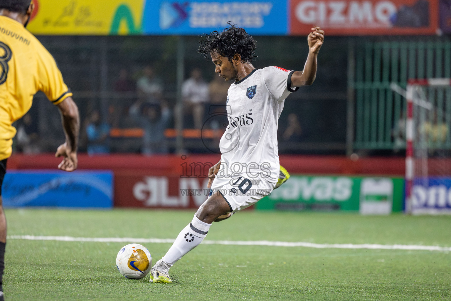 M. Veyvah vs M. Maduvvari in Day 12 of Golden Futsal Challenge 2025 was held on Thursday, 16th January 2025, in Hulhumale', Maldives Photos: Mohamed Mahfooz Moosa / images.mv
