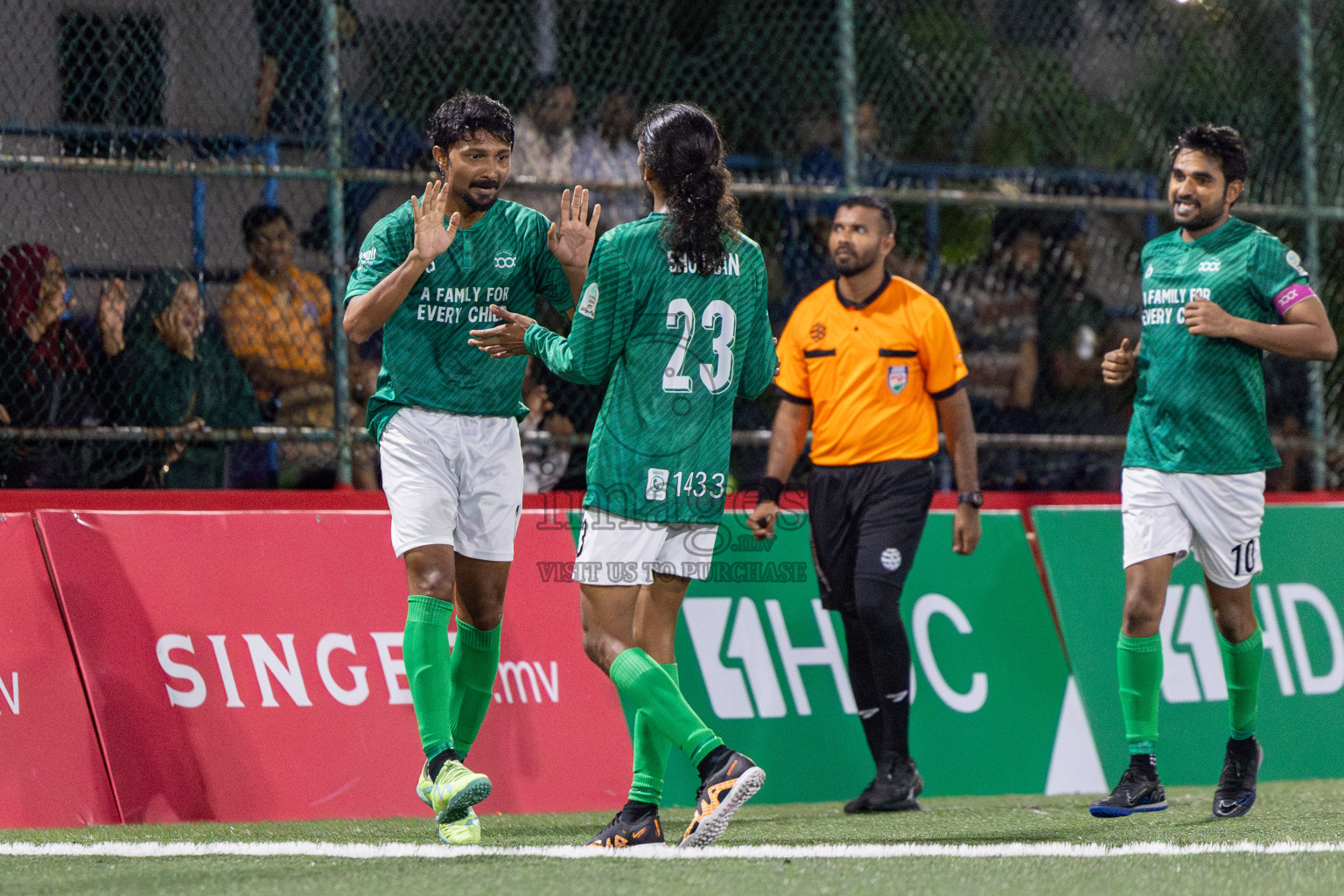 KHAARIJEE VS TEAM BADHAHI in Club Maldives Classic 2024 held in Rehendi Futsal Ground, Hulhumale', Maldives on Tuesday, 3rd September 2024. 
Photos: Nausham Waheed / images.mv