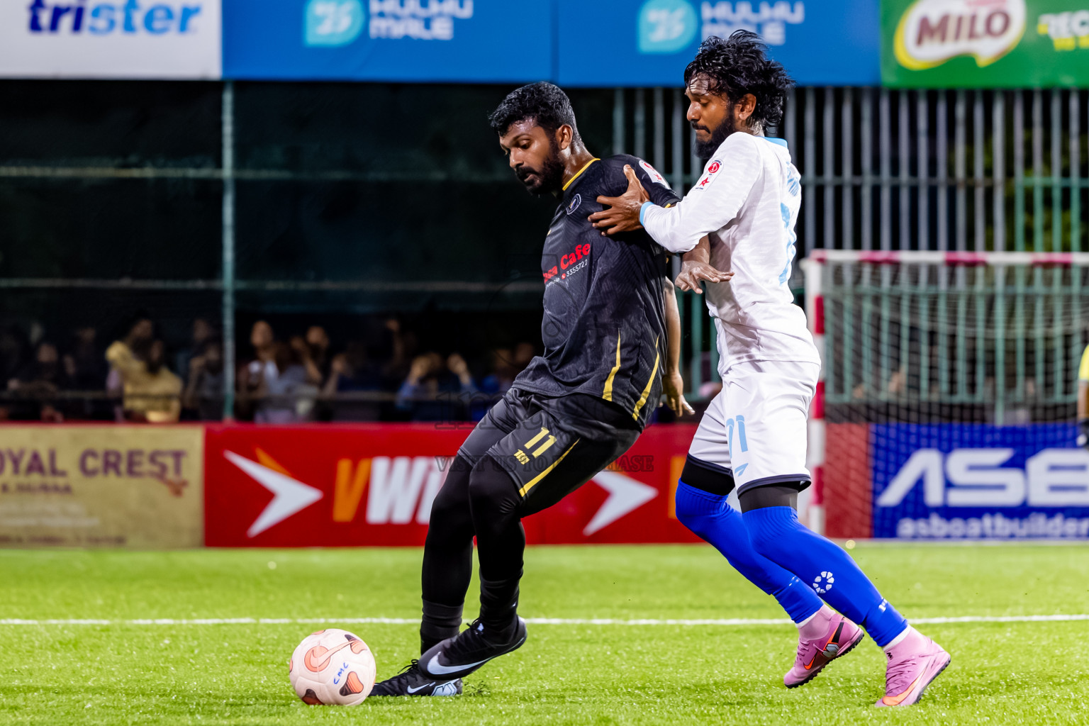 DSC vs MACL in Day 1 of Club Maldives Cup 2025 was held in Rehendi Futsal Ground, Hulhumale', Maldives on Sunday, 28th September 2025. Photos: Nausham Waheed / images.mv