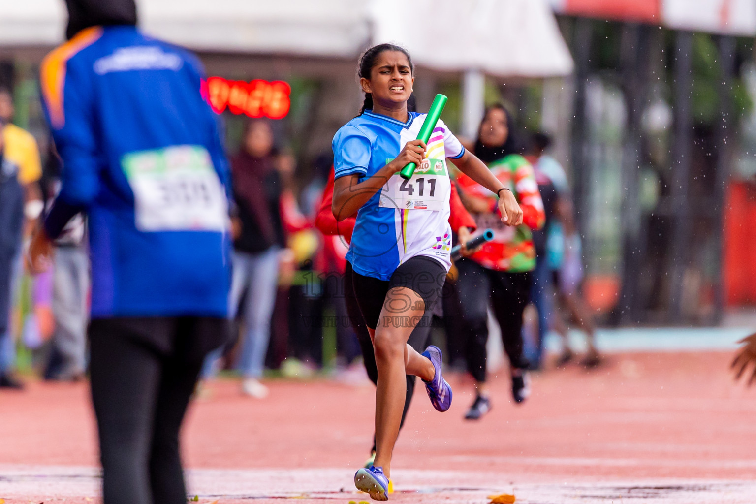 Day 6 of Inter-school Athletics Championship 2025 held in Ekuveni Synthetic Track, Male', Maldives on Sunday, 12th October 2025. Photos by: Nausham Waheed / Images.mv
