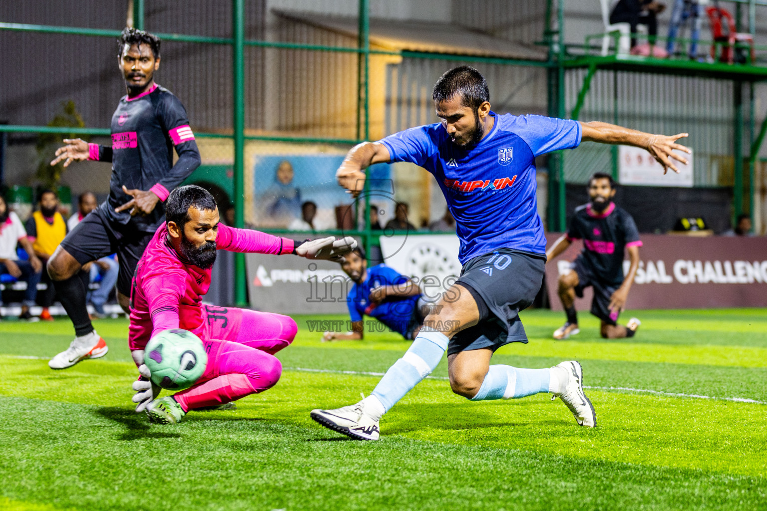 FC Calms Blue vs JJ Sports Club in Day 1 of Quarter Finals of BG Futsal Challenge 2024 was held on Friday , 29th March 2024, in Male', Maldives Photos: Nausham Waheed / images.mv