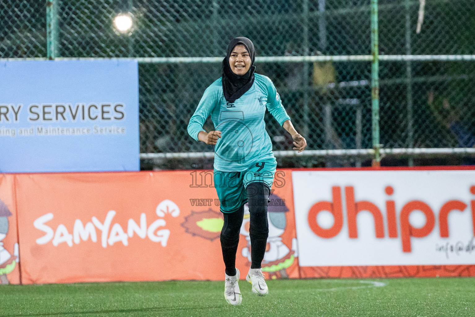 Youth RC vs STELCO Club in Eighteen Thirty 2024 held in Rehendi Futsal Ground, Hulhumale', Maldives on Wednesday, 11th September 2024.
Photos: Suaadhu Abdul Sattar / images.mv