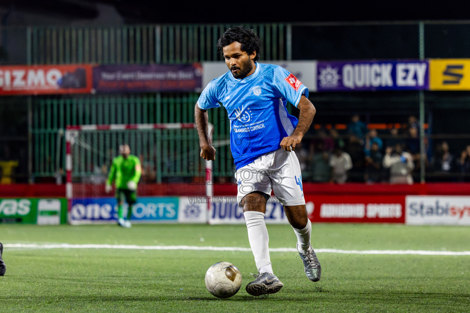 SH Milandhoo vs SH Kanditheemu in zone round on Day 32 of Golden Futsal Challenge 2025 was held on Wednesday , 5th February 2025, in Hulhumale', Maldives. Photos: Nausham Waheed / images.mv