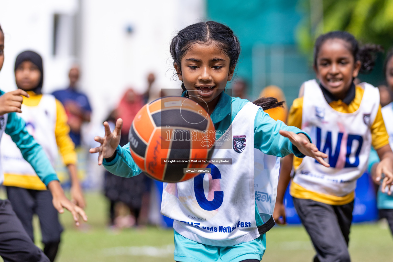 Day 2 of Nestle' Kids Netball Fiesta 2023 held in Henveyru Stadium, Male', Maldives on Thursday, 1st December 2023. Photos by Nausham Waheed / Images.mv