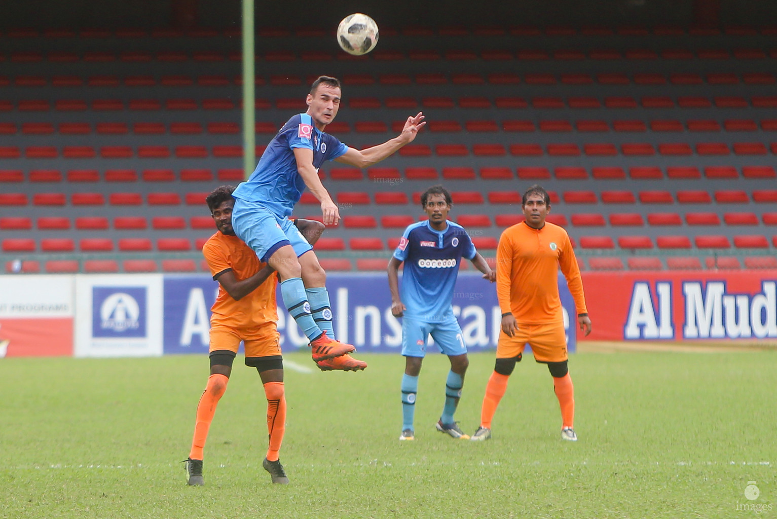 New Radiant SC vs Fehendhoo in Dhiraagu Dhivehi Premier League 2018 in Male, Maldives, Monday, October 1, 2018. (Images.mv Photo/Suadh Abdul Sattar)