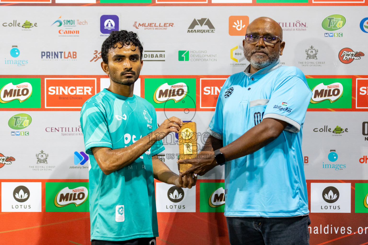 MIRA RC VS CLUB CVC in Club Maldives Classic 2024 held in Rehendi Futsal Ground, Hulhumale', Maldives on Sunday, 8th September 2024. 
Photos: Hassan Simah / images.mv