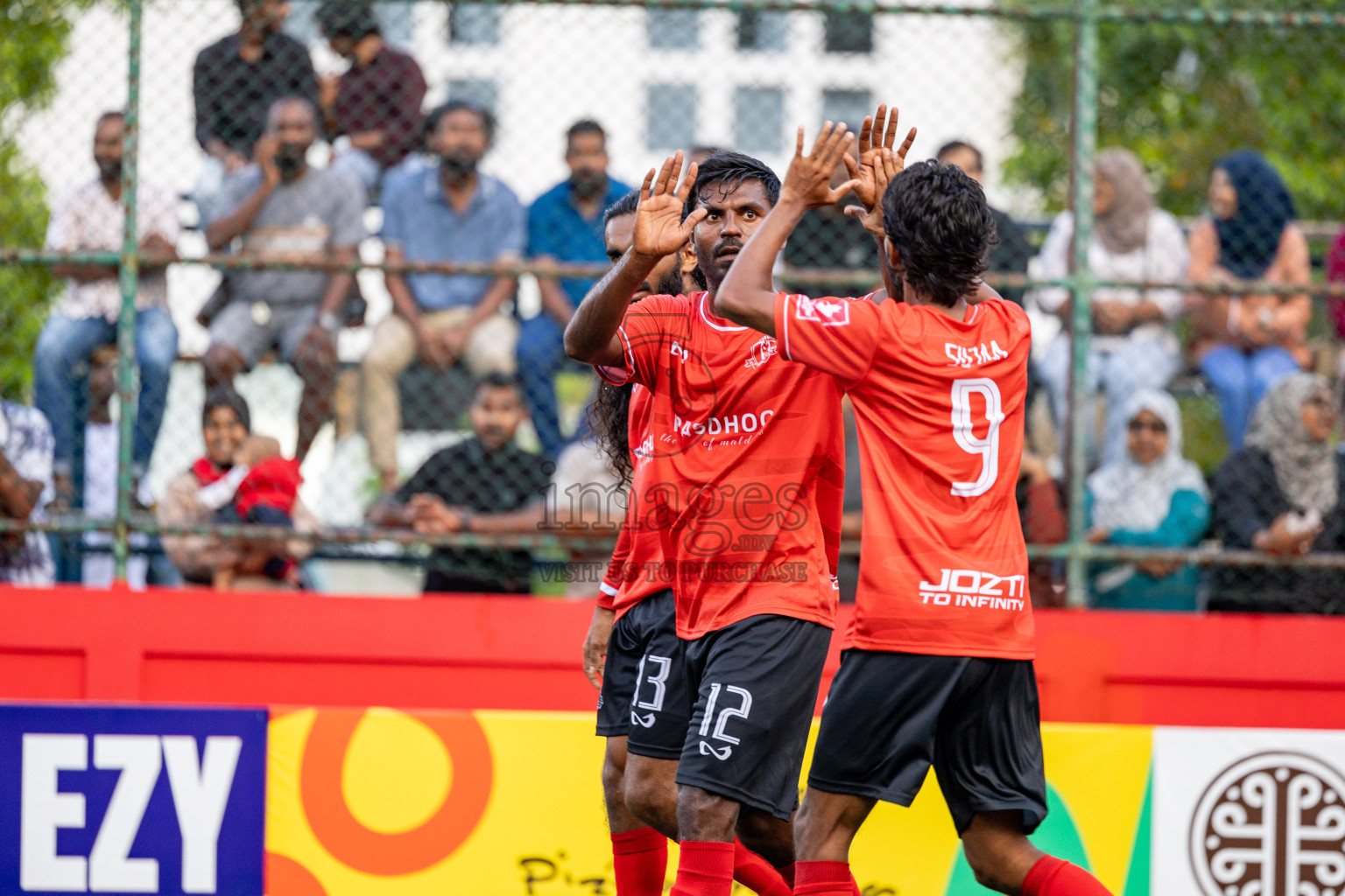AA. Feridhoo VS AA. Rasdhoo in Day 7 of Golden Futsal Challenge 2025 was held on Saturday, 11th January 2025, in Hulhumale', Maldives Photos: Hassan Simah / images.mv