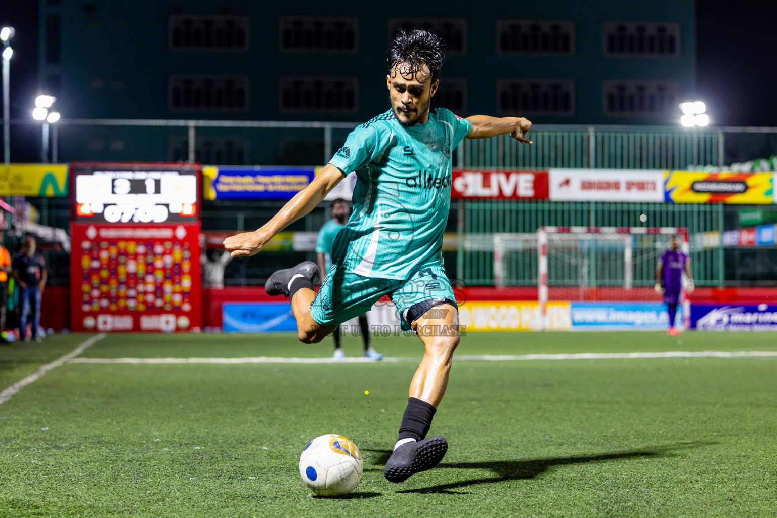 S Feydhoo vs Gdh Gadhdhoo in Zone round Day 28 of Golden Futsal Challenge 2025 was held on Saturday , 1st February 2025, in Hulhumale', Maldives. Photos: Nausham Waheed / images.mv