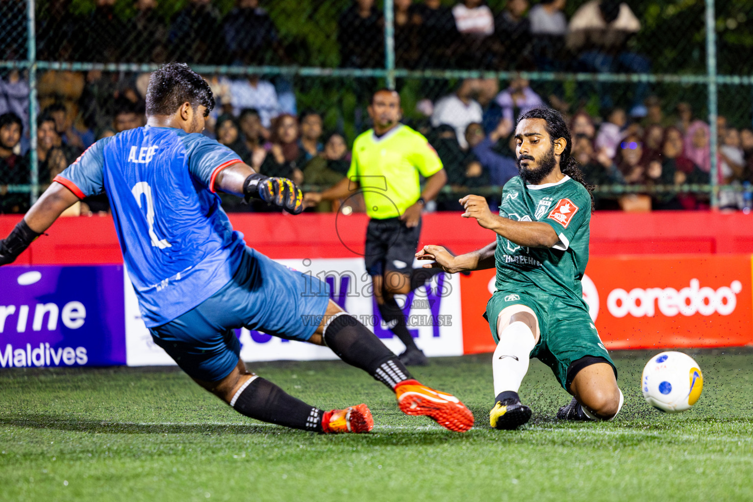 Th Thimarafushi vs Th Dhiyamigili in Day 10 of Golden Futsal Challenge 2025 was held on Tuesday, 14th January 2025, in Hulhumale', Maldives Photos: Nausham Waheed / images.mv