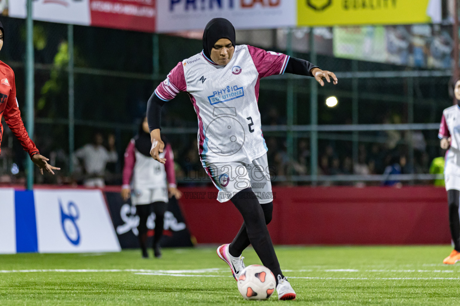 Kulhivaru Vuzaaraa Club vs ACC RC in Eighteen Thirty Classic of Club Maldives Cup 2025 held in Rehendi Futsal Ground, Hulhumale', Maldives on Tuesday, 2rd September 2025. Photos: Areef, Yasna / images.mv