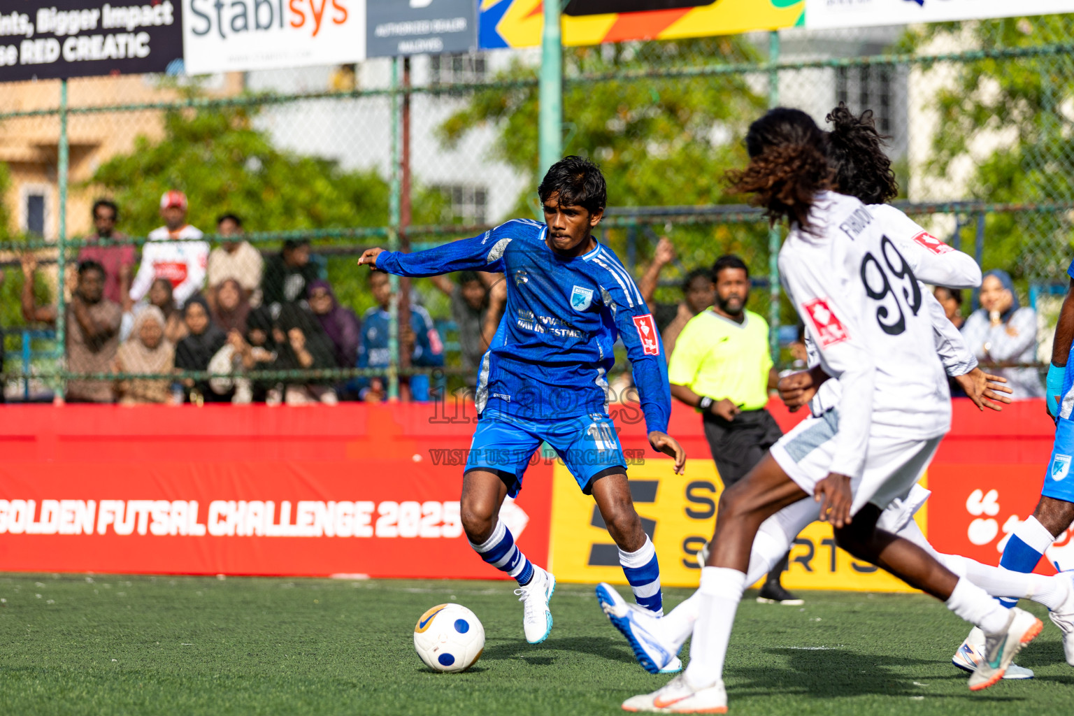 AA. Ukulhas VS AA. Mathiveri in Day 7 of Golden Futsal Challenge 2025 was held on Saturday, 11th January 2025, in Hulhumale', Maldives 
Photos: Hassan Simah / images.mv