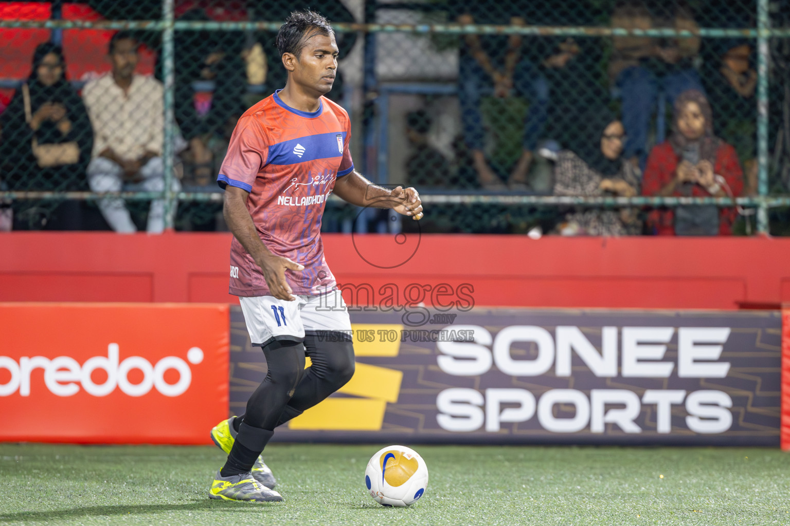 HDh Nellaidhoo vs HDh Kumundhoo in Day 1 of Golden Futsal Challenge 2025 on Sunday, 5th January 2025, in Hulhumale', Maldives
Photos: Ismail Thoriq / images.mv