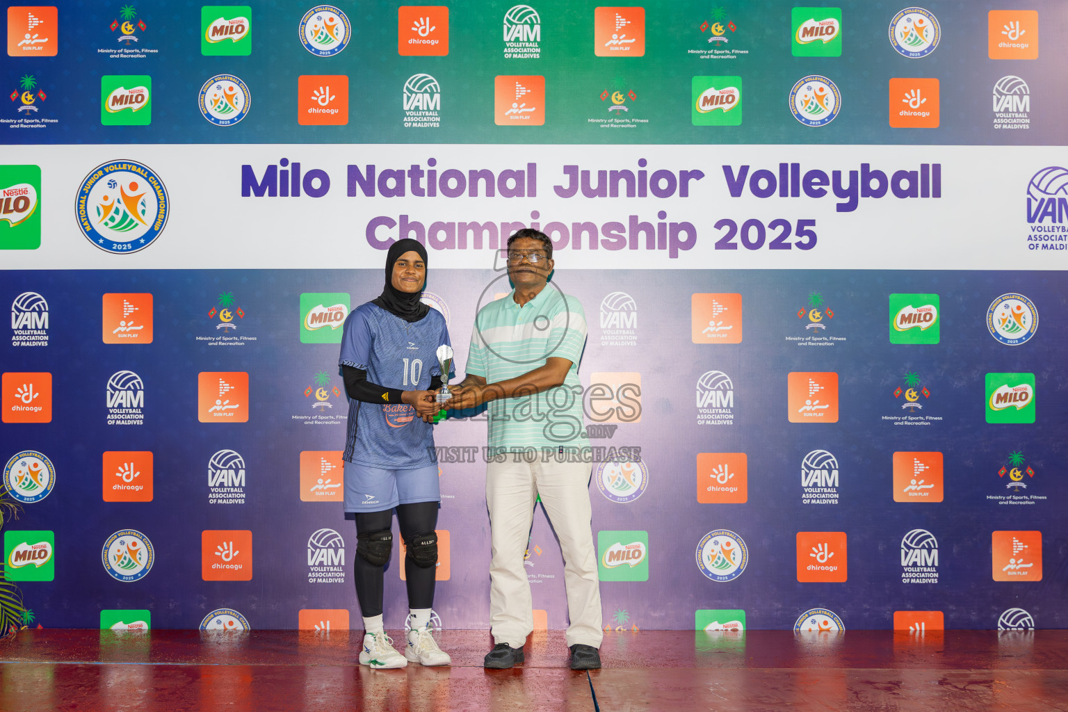 Villingili Z Jamiyya vs Club Volleyball in the Finals of Milo National Junior Volleyball Championship 2025 Woman's Division was held on Sunday, 30th November 2025 at Ekuveni Turf Court Male', Maldives. Photos: Areef Adam / images.mv
