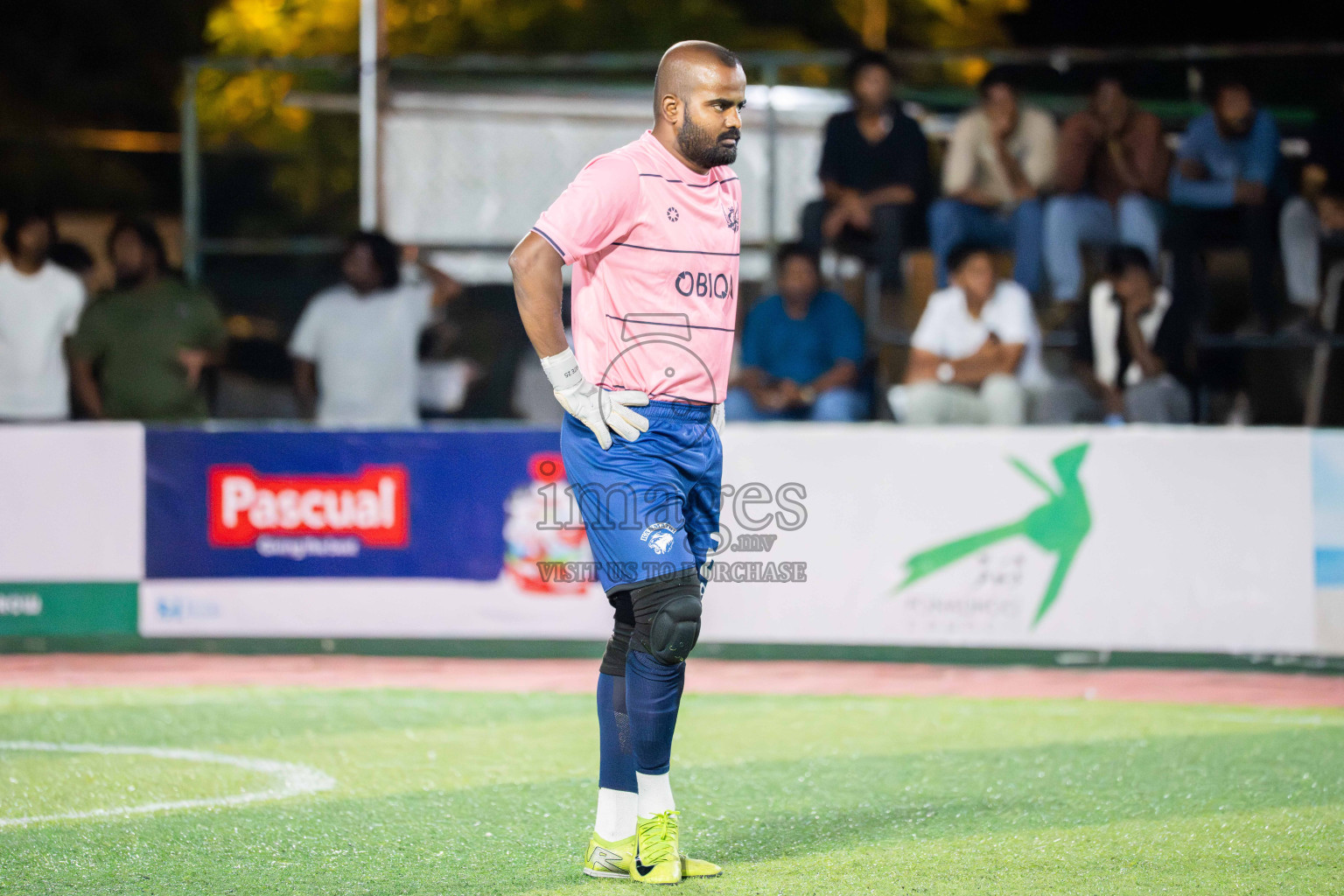 Foemathi JR VS Kanmathi SC in Day 3 - Fonadhoo Youth Futsal Challenge 2025 held in Fonadhoo Futsal Stadium, L. Fonadhoo, Maldives on Tuesdat, 28th October 2025 Photos: Arif Rasheed / images.mv