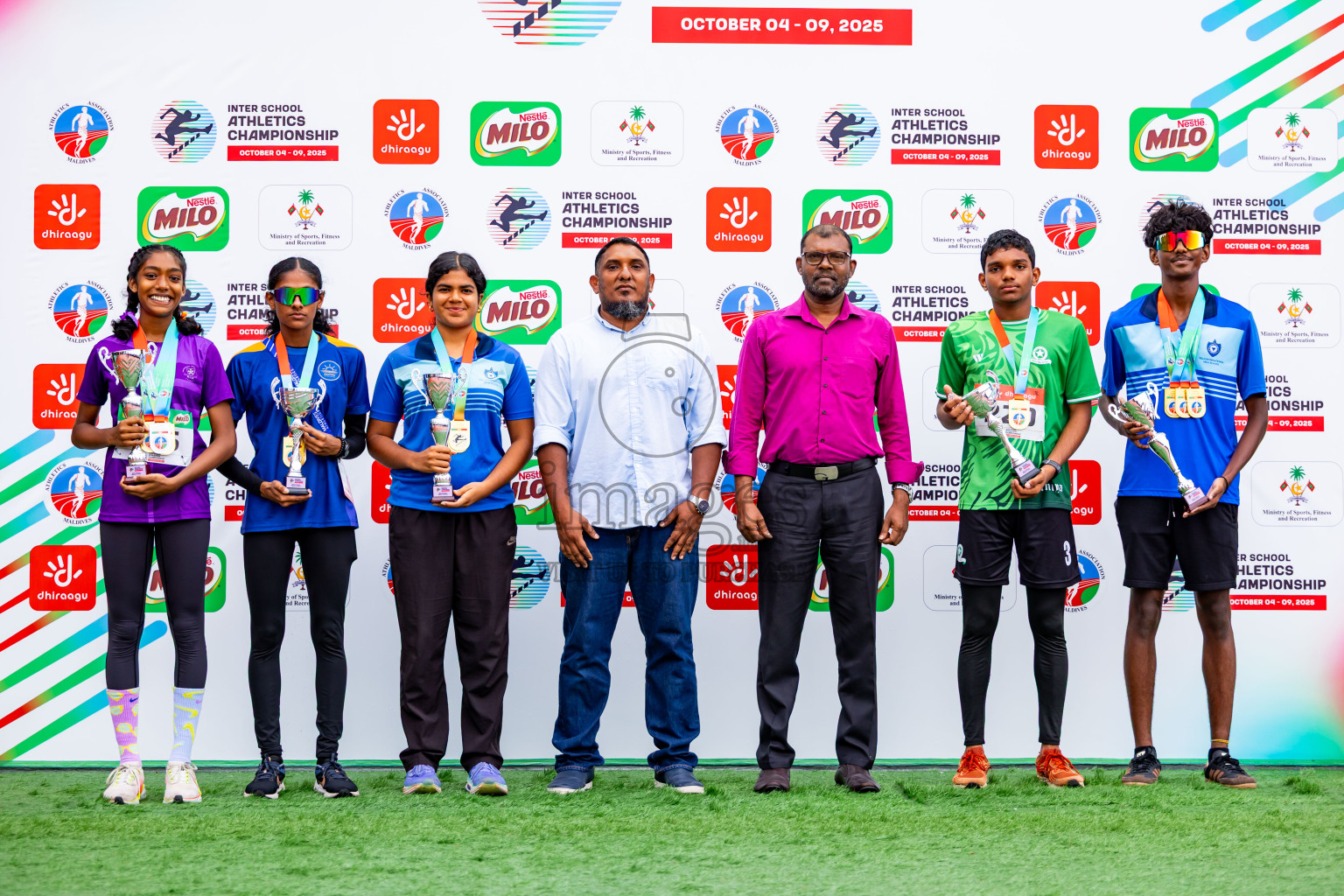 Day 6 of Inter-school Athletics Championship 2025 held in Ekuveni Synthetic Track, Male', Maldives on Sunday, 12th October 2025. Photos by: Nausham Waheed / Images.mv