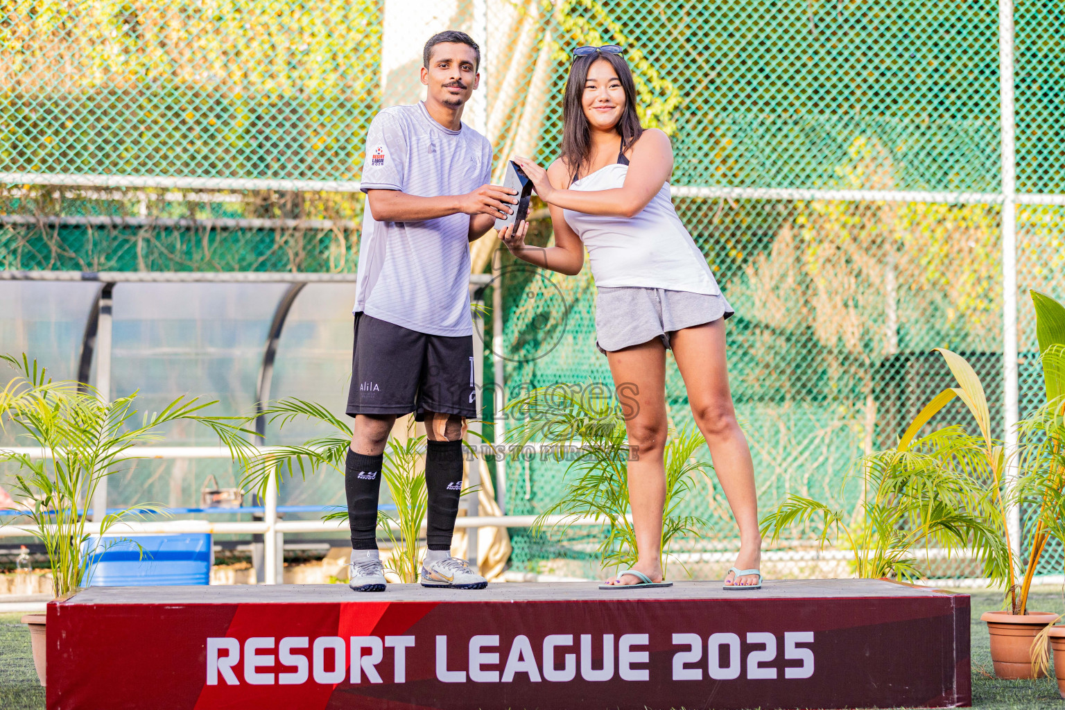 Resort League 2025 Raa Zone - Final Match
Joali vs kothaifaru in Resort League 2025 (Raa Zone) was held on Thursday, 21th august 2025 in JOALI Maldives Resort, Raa Atoll, Maldives. Photos: Areef Adam / images.mv