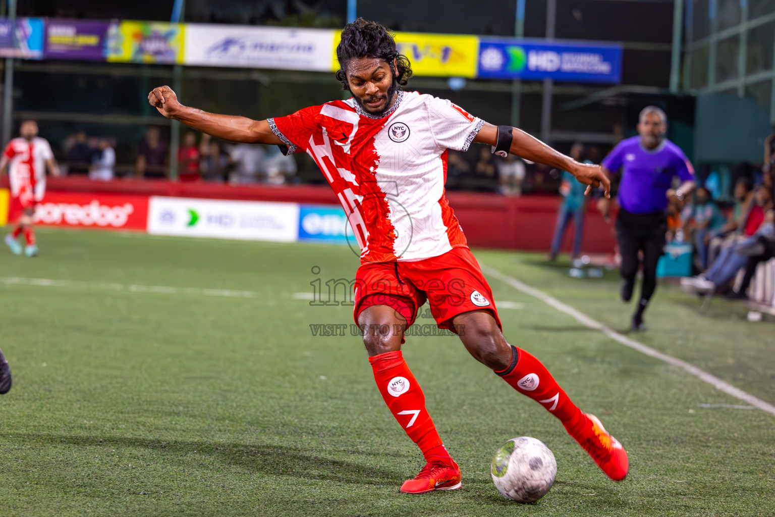 M Naalaafushi VS M Kolhufushi in Day 25 of Golden Futsal Challenge 2024 was held on Thursday , 8th February 2024 in Hulhumale', Maldives
Photos: Ismail Thoriq / images.mv