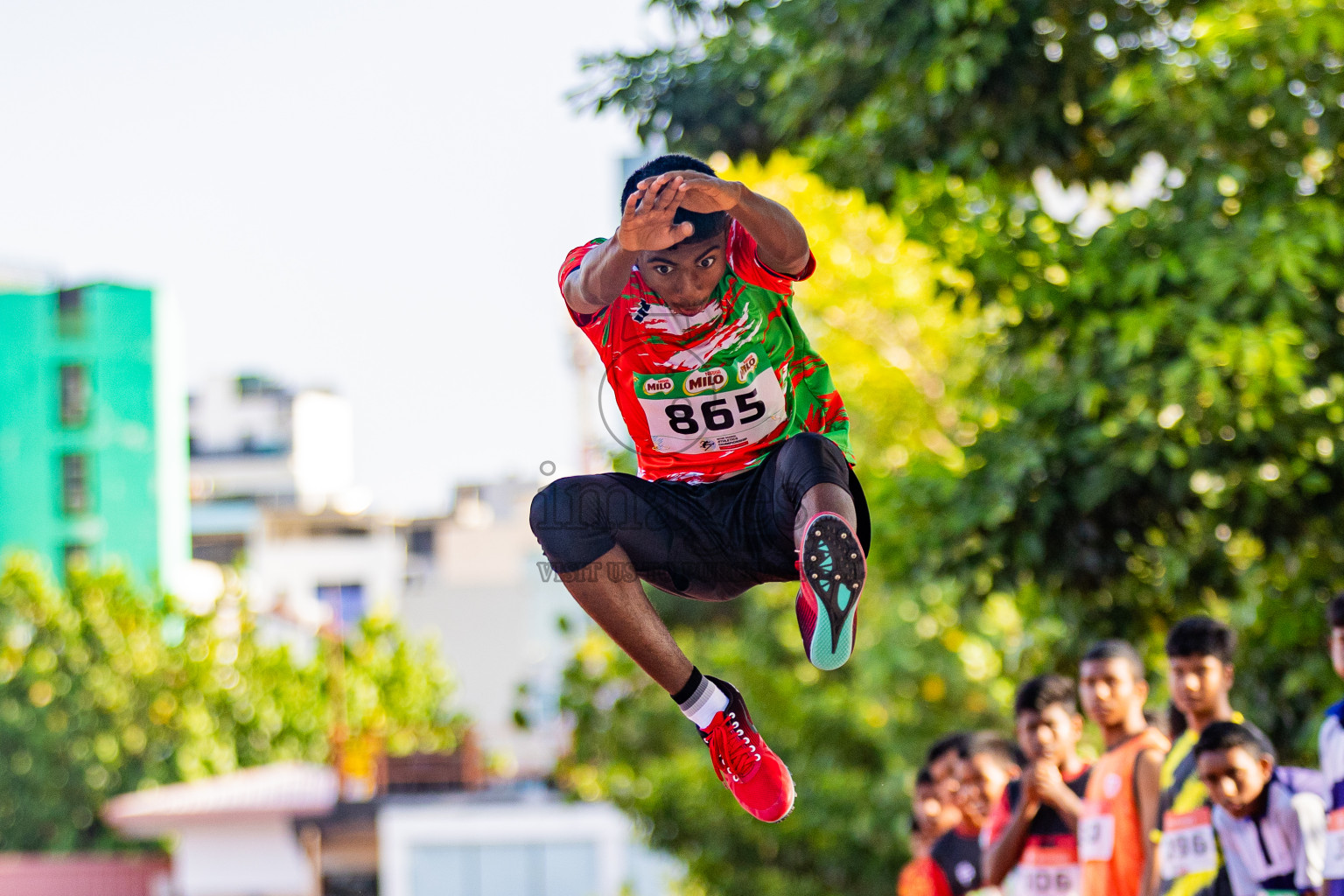 Day 3 of Inter-school Athletics Championship 2025 held in Ekuveni Synthetic Track, Male', Maldives on Wednesday, 08th October 2025. Photos by: Areef Adam / Images.mv