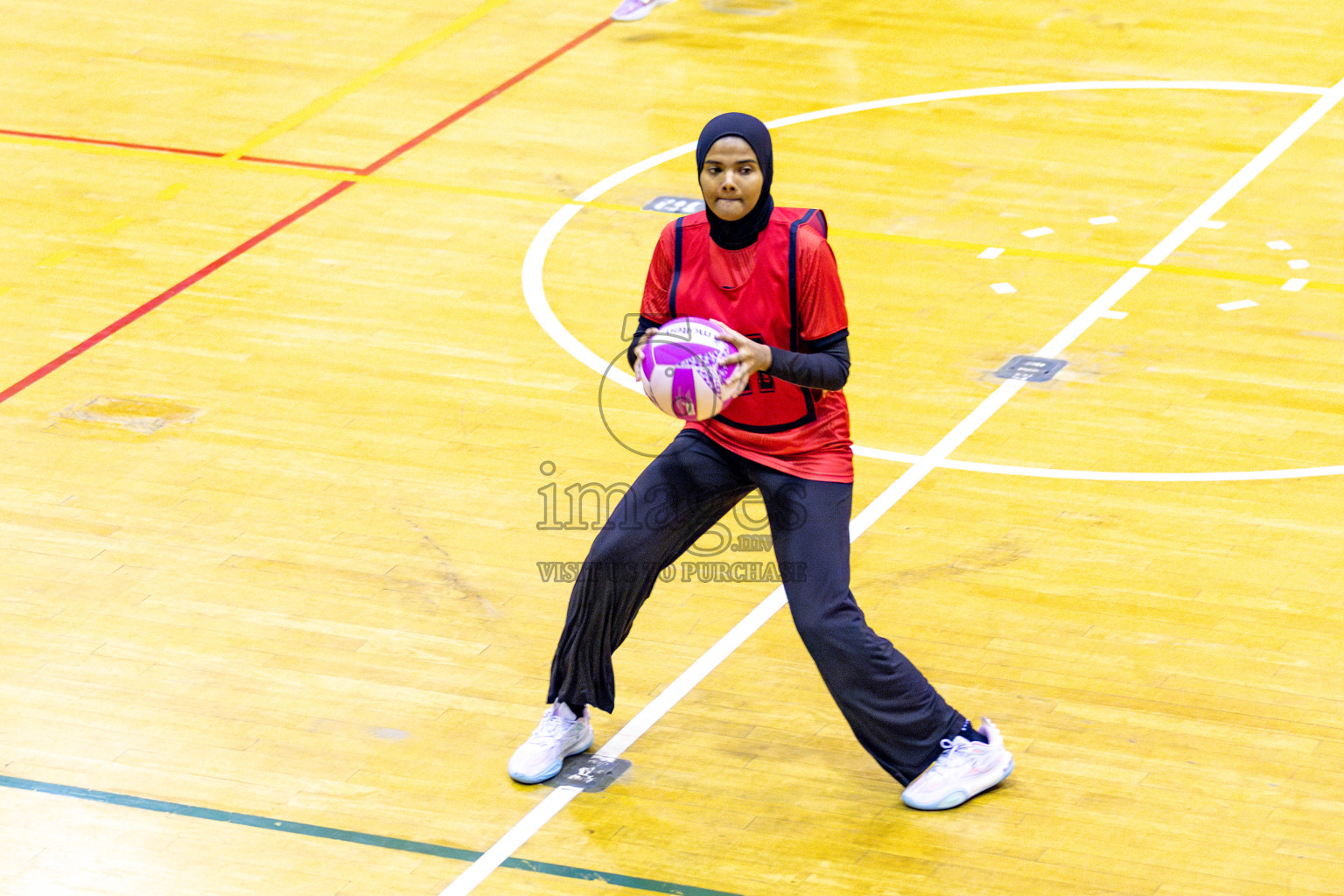 Club Matrix vs Club Green Streets in Division 1 of National Netball Tournament 2025 held in Ekuveni Netball Court at Male', Maldives on Saturday, 24th May 2025. Photos: Hassan Simah / images.mv