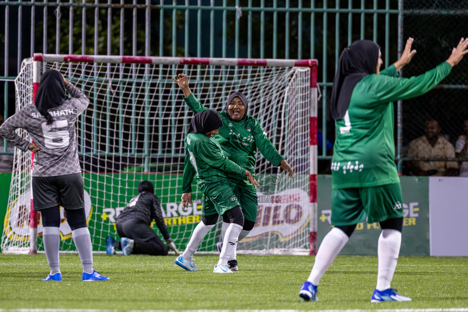 Team Dharumavantha vs Team Badhahi in Eighteen Thirty Classic of Club Maldives Cup 2025 held in Rehendi Futsal Ground, Hulhumale', Maldives on Thursday, 4th September 2025. Photos: Ismail Thoriq / images.mv