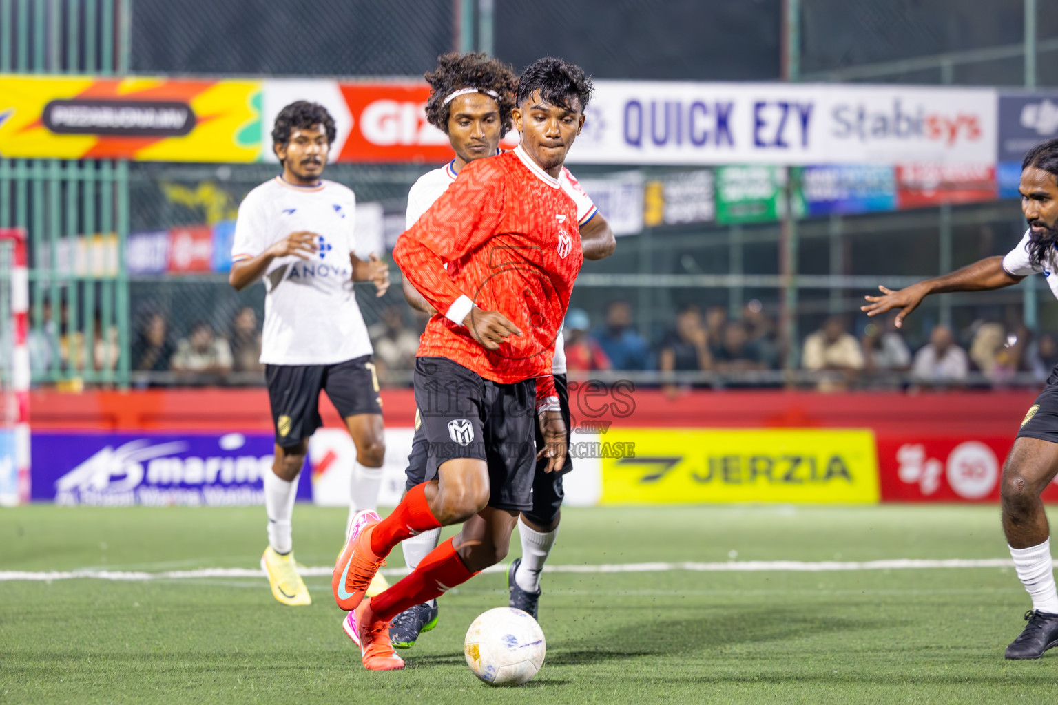 Dh Maaenboodhoo vs Dh Kudahuvadhoo in Dhaalu Atoll Finals in Day 25 of Golden Futsal Challenge 2025 was held on Wednesday , 28th January 2025, in Hulhumale', Maldives. Photos: Ismail Thoriq / images.mv