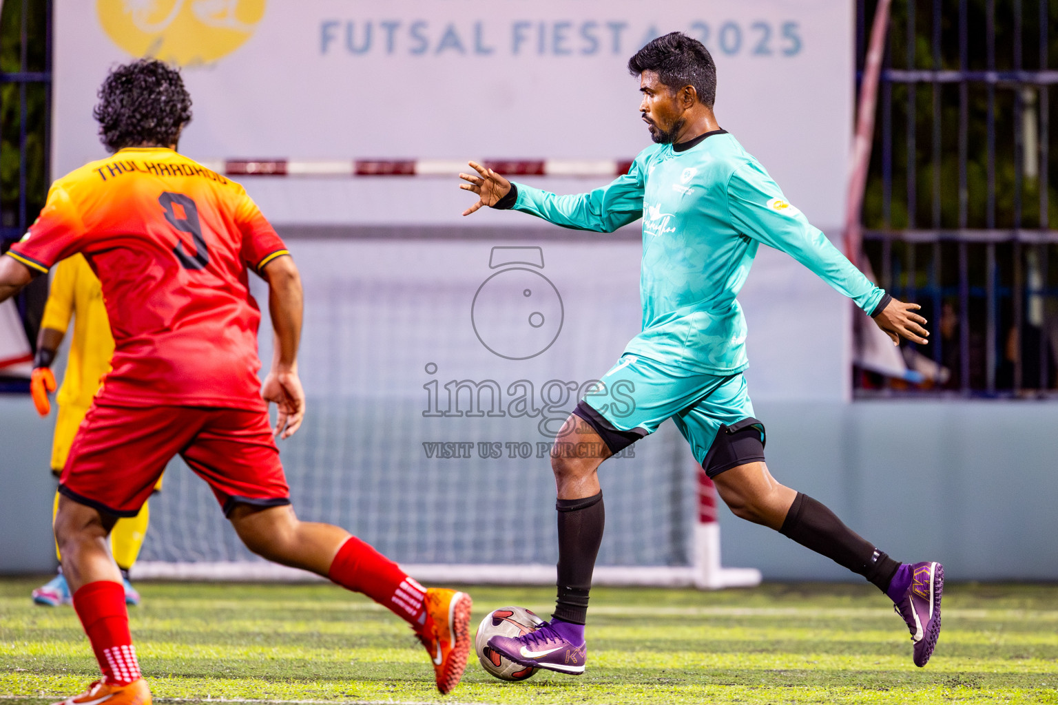 Dharavandhoo vs Thulhaadhoo in Day 3 of Better in Baa Futsal Fiesta 2025 Men's division held in B. Eydhafushi, Maldives on Friday, 7th November 2025. Photos: Nausham Waheed / images.mv