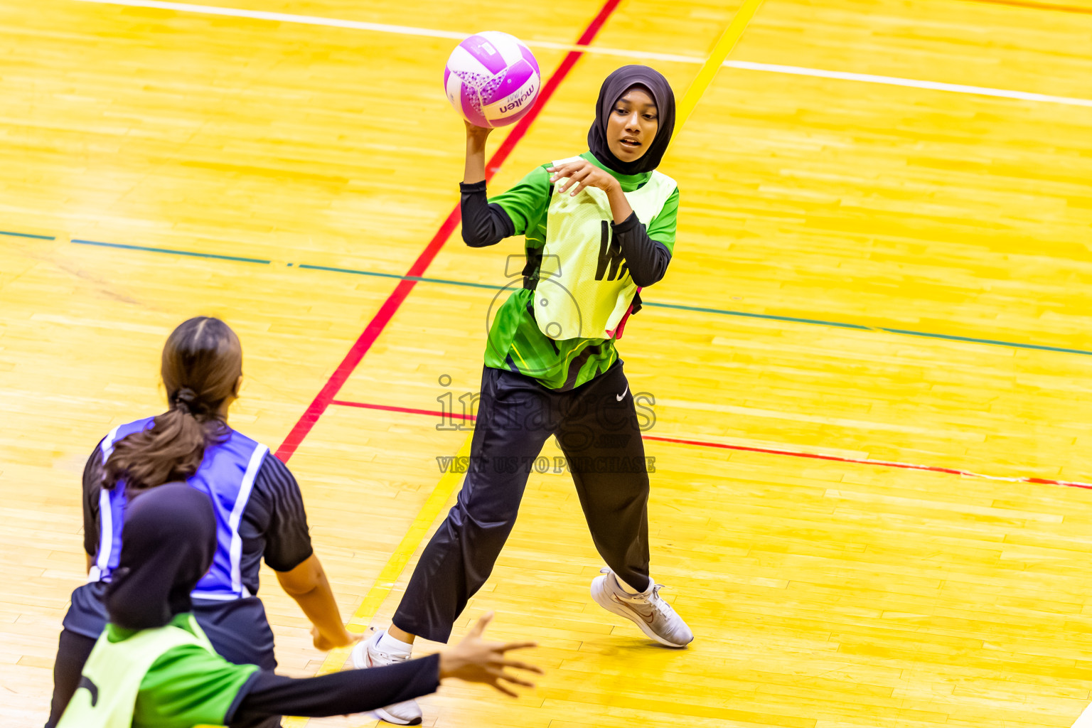 C Green Streets vs SC Shinning Star in Day 5 of 24th Milo Netball Association Championship held in Social Center at Male', Maldives on Friday, 5th September 2025. Photos: Nausham Waheed / images.mv