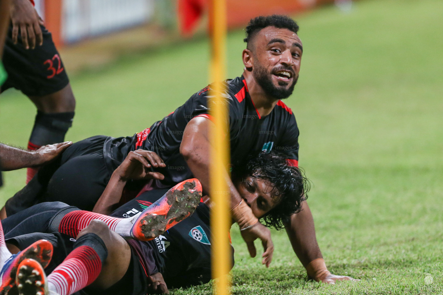 Dhiraagu Dhivehi Premier League 2018Fehendhoo vs Foakaidhoo, Male' Maldives, Thursday, September 27, 2018 (Images.mv Photo/Suadh Abdul Sattar)