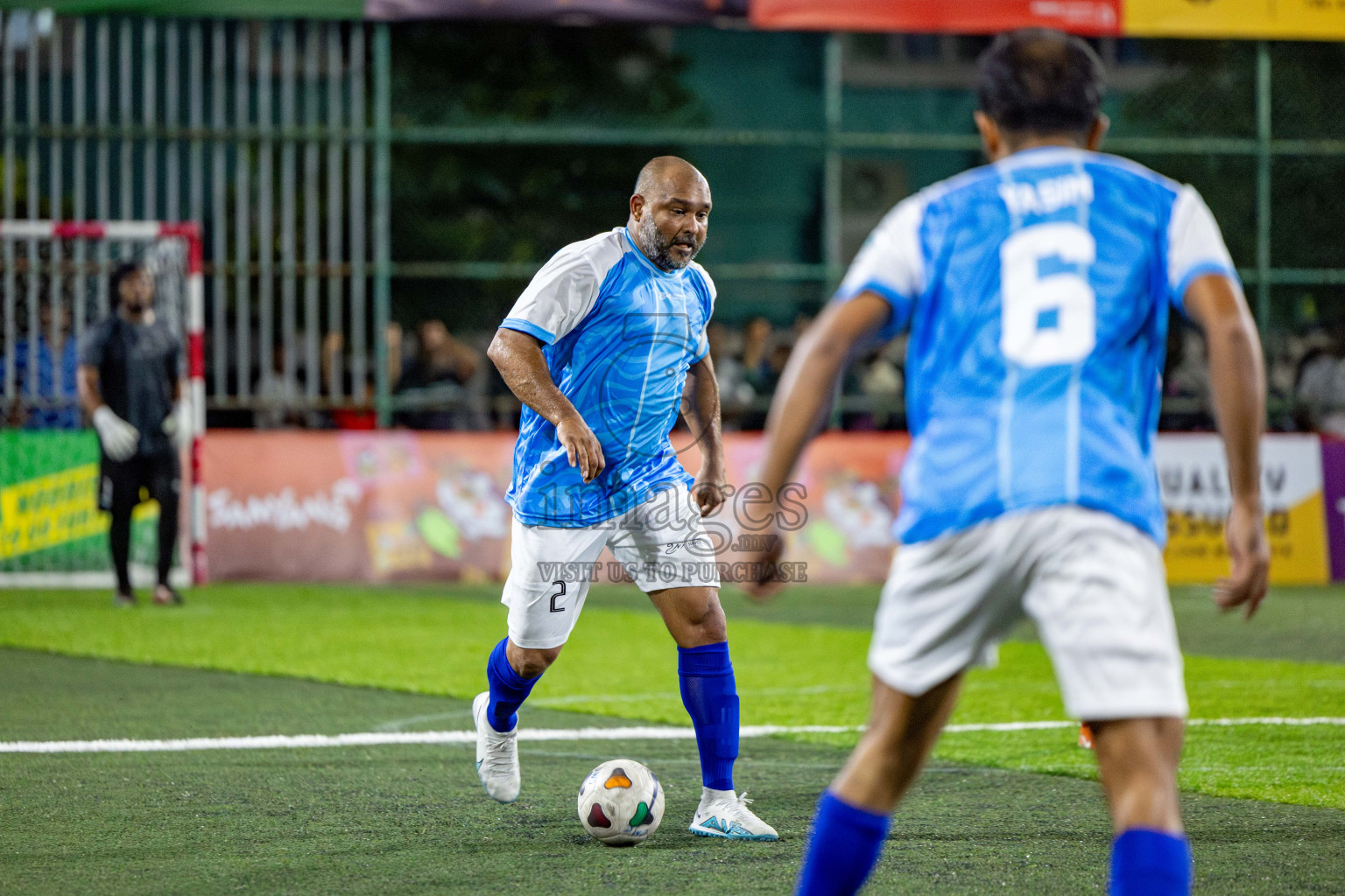 KHAARIJEE VS SDFC in Club Maldives Classic 2024 held in Rehendi Futsal Ground, Hulhumale', Maldives on Friday, 6th September 2024. 
Photos: Hassan Simah / images.mv