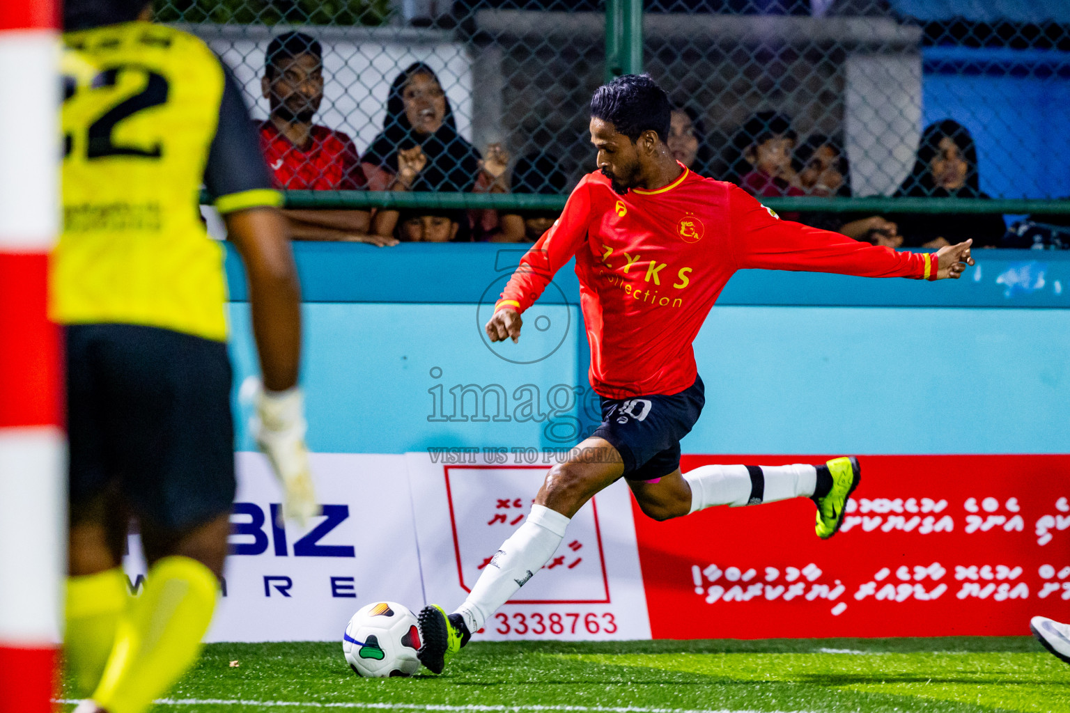 Fools SC vs Kovigoani in Day 1 of Laamehi Dhiggaru Ekuveri Futsal Challenge 2024 was held on Friday, 26th July 2024, at Dhiggaru Futsal Ground, Dhiggaru, Maldives Photos: Nausham Waheed / images.mv