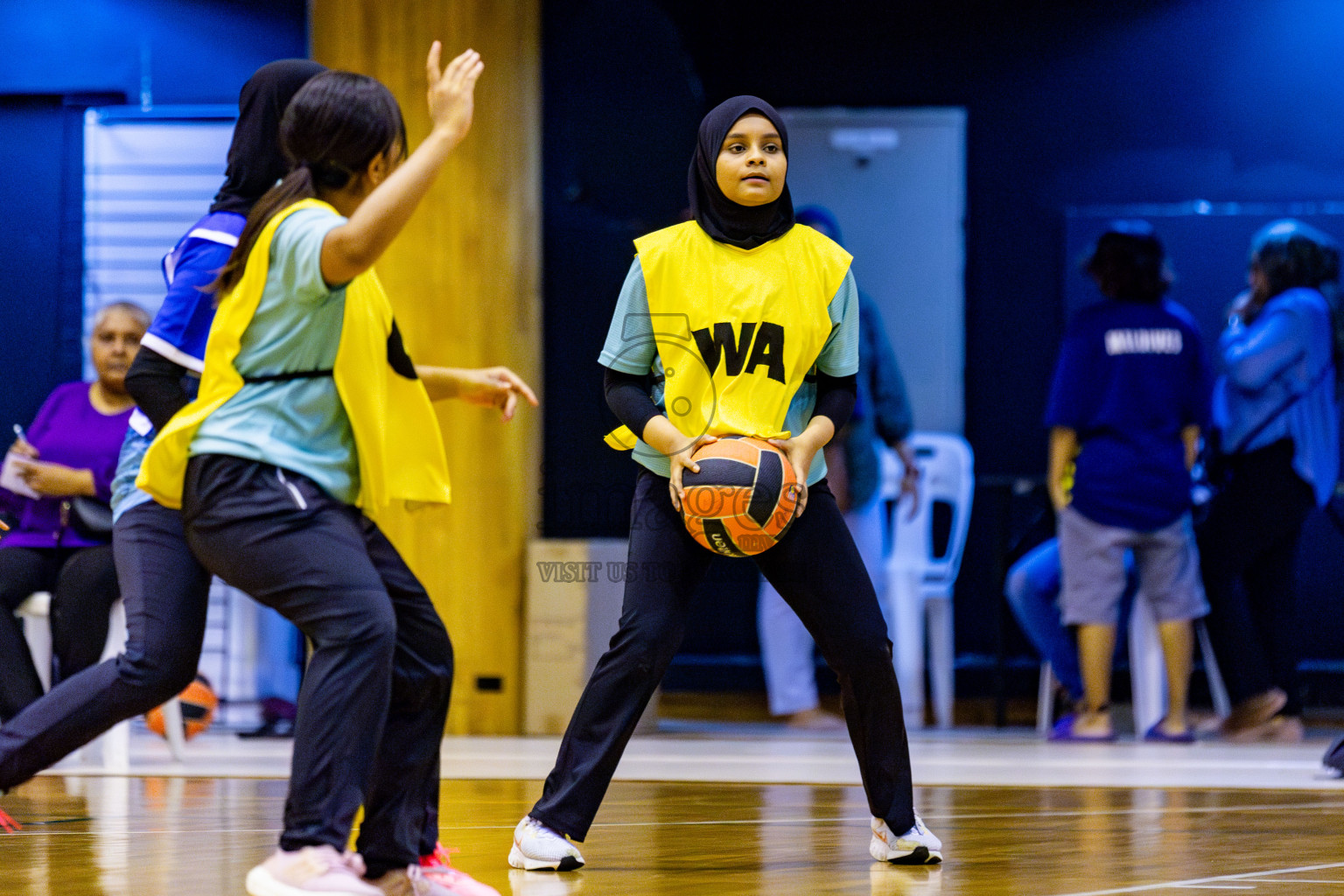 MV Netters vs Kulhudhuhfushi Youth & Recreation Club in Day 5 of 21st National Netball Tournament was held in Social Canter at Male', Maldives on Monday, 20th May 2024. Photos: Nausham Waheed / images.mv