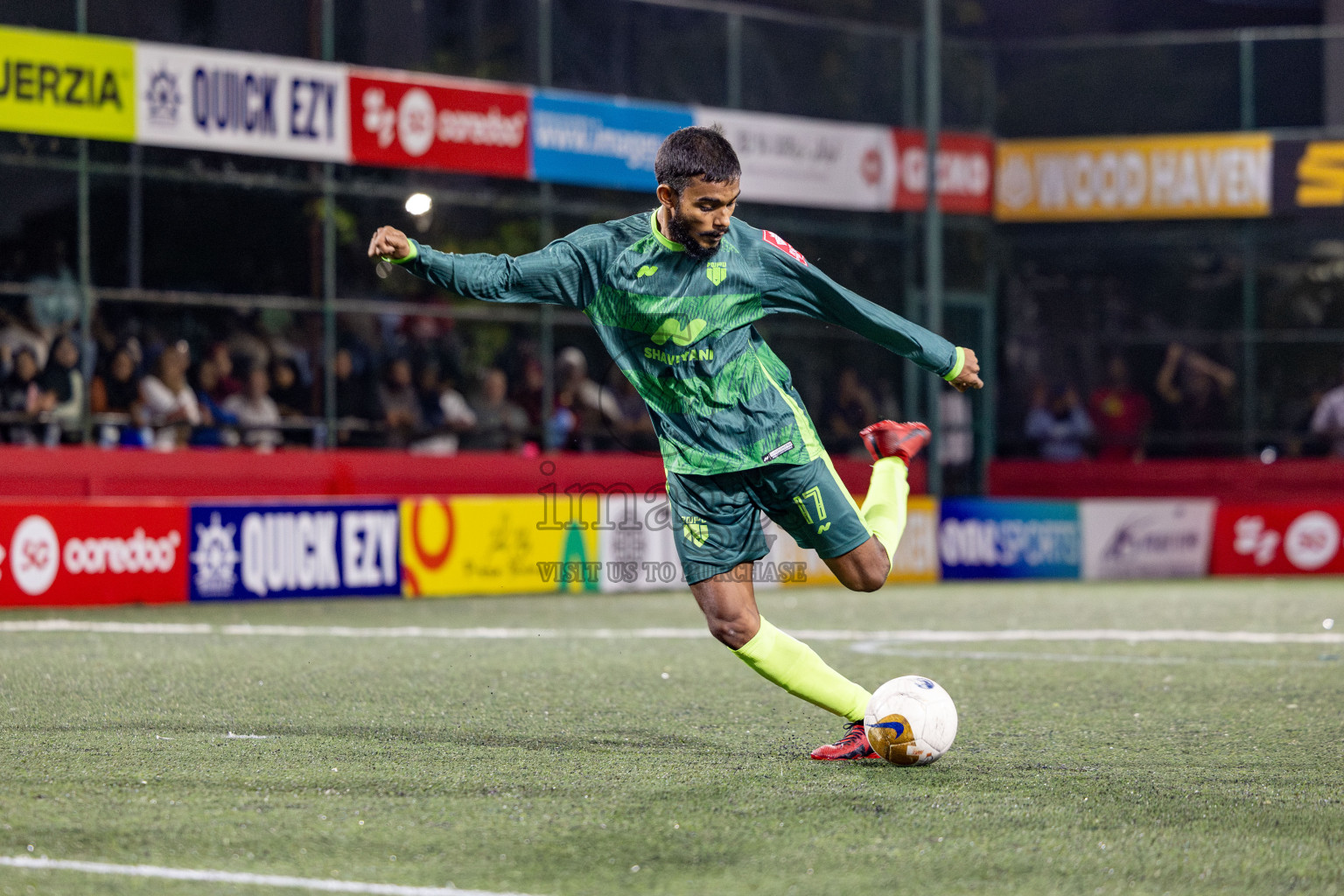 Th. Kinbidhoo VS Th. Dhiyamigili in Day 18 of Golden Futsal Challenge 2025 was held on Wednesday, 22nd January 2025, in Hulhumale', Maldives. Photos: Nausham Waheed / images.mv