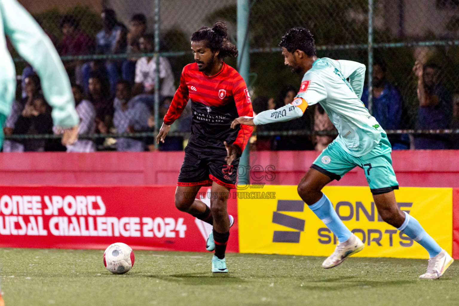 AA. Bodufolhudhoo  VS  AA. Thoddoo  in Day 11 of Golden Futsal Challenge 2024 was held on Thursday, 25th January 2024, in Hulhumale', Maldives
Photos: Nausham Waheed / images.mv