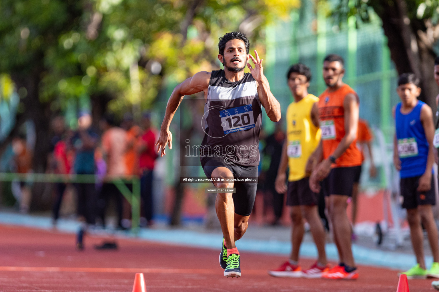 Day 2 of National Athletics Championship 2023 was held in Ekuveni Track at Male', Maldives on Saturday, 25th November 2023. Photos: Nausham Waheed / images.mv