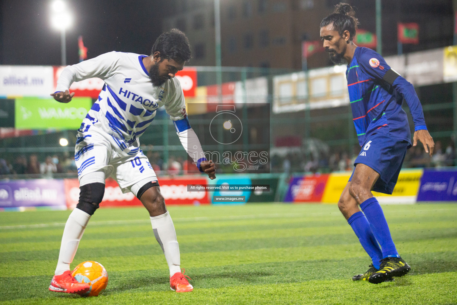 STO RC Vs Team Fenaka in the Quarter Finals of Club Maldives 2021 held in Hulhumale, Maldives on 13 December 2021. Photos: Nasam Thaufeeq