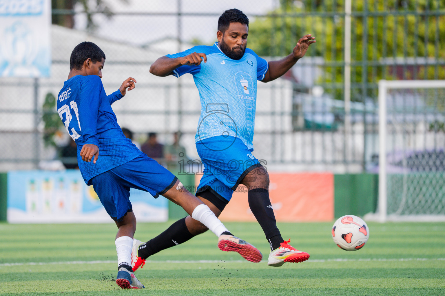 Foemathi VS Foemathi JR in Day 1 - Fonadhoo Youth Futsal Challenge 2025 was held in Fonadhoo Futsal Court, L. Fonadhoo, Maldives on Sunday, 26th October 2025

Photos: Arif Rasheed / images.mv