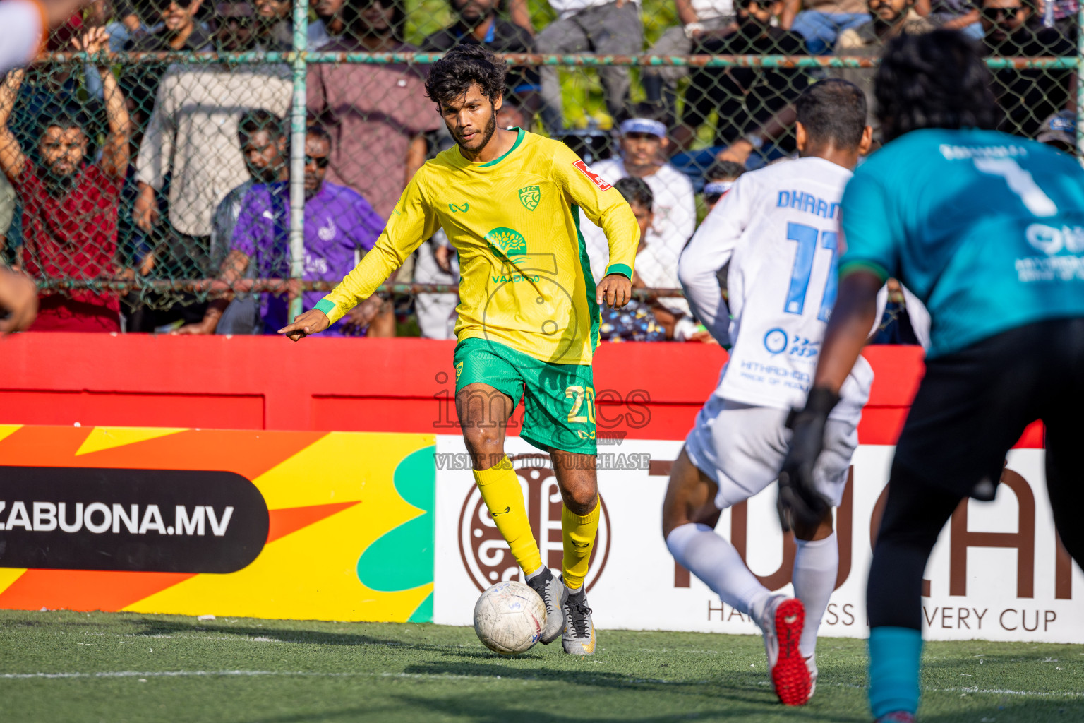 S Hithadhoo vs GDh Vaadhoo in ZONE 7 Group Stage Semi-Final on Day 35 of Golden Futsal Challenge 2025 was held on Saturday, 8th February 2025 in Hulhumale', Maldives.
Photos: Ismail Thoriq / images.mv