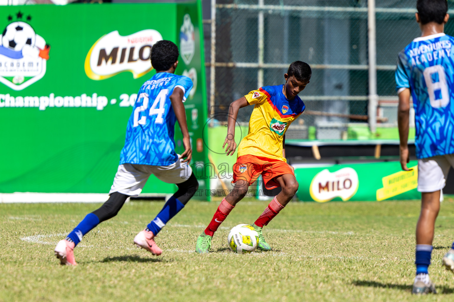 Day 4 of MILO Academy Championship 2024 (U-14) was held in Henveyru Stadium, Male', Maldives on Sunday, 3rd November 2024. 
Photos: Hassan Simah / Images.mv