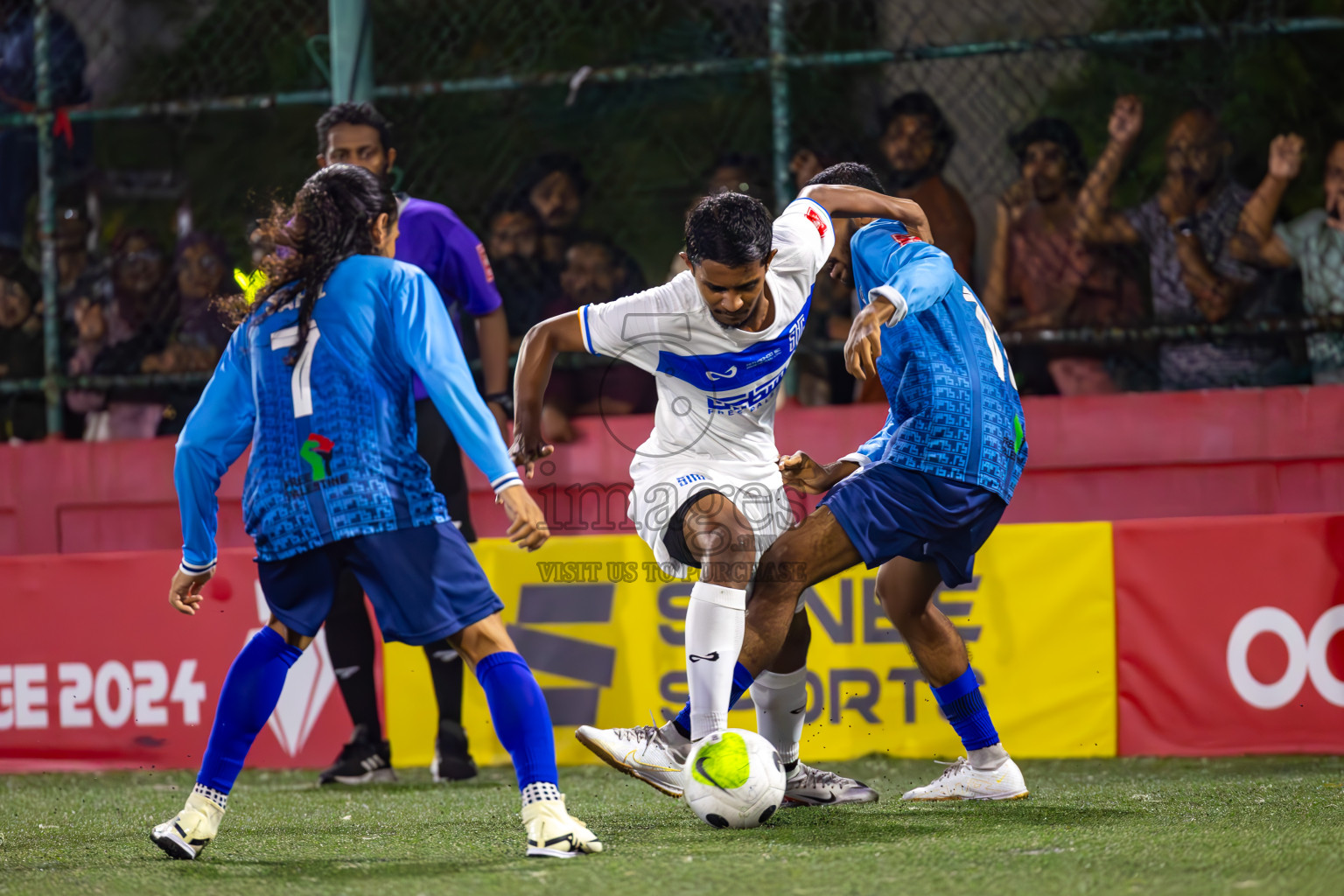 S Hithadhoo vs GA Gemanafushi in Zone Round on Day 30 of Golden Futsal Challenge 2024, held on Tuesday , 14th February 2024 in Hulhumale', Maldives
Photos: Ismail Thoriq / images.mv