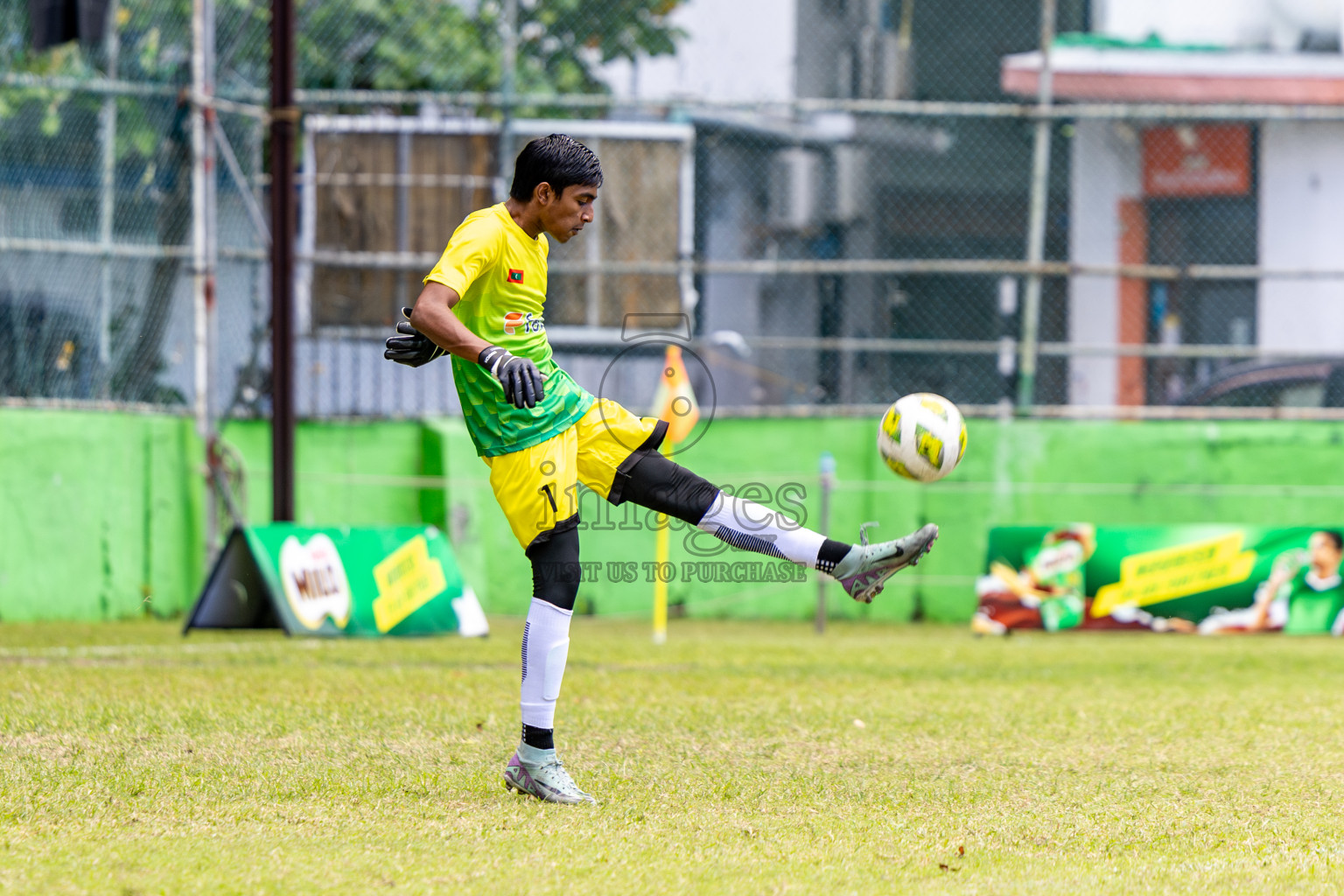 Day 3 of MILO Academy Championship 2024 (U-14) was held in Henveyru Stadium, Male', Maldives on Saturday, 2nd November 2024.
Photos: Hassan Simah / Images.mv