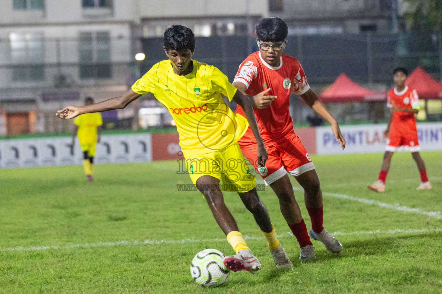 Maziya vs Hurriya (U14) in Day 4 of Dhivehi Youth League 2024 held at Henveiru Stadium on Thursday, 28th November 2024. Photos: Shuu Abdul Sattar/ Images.mv