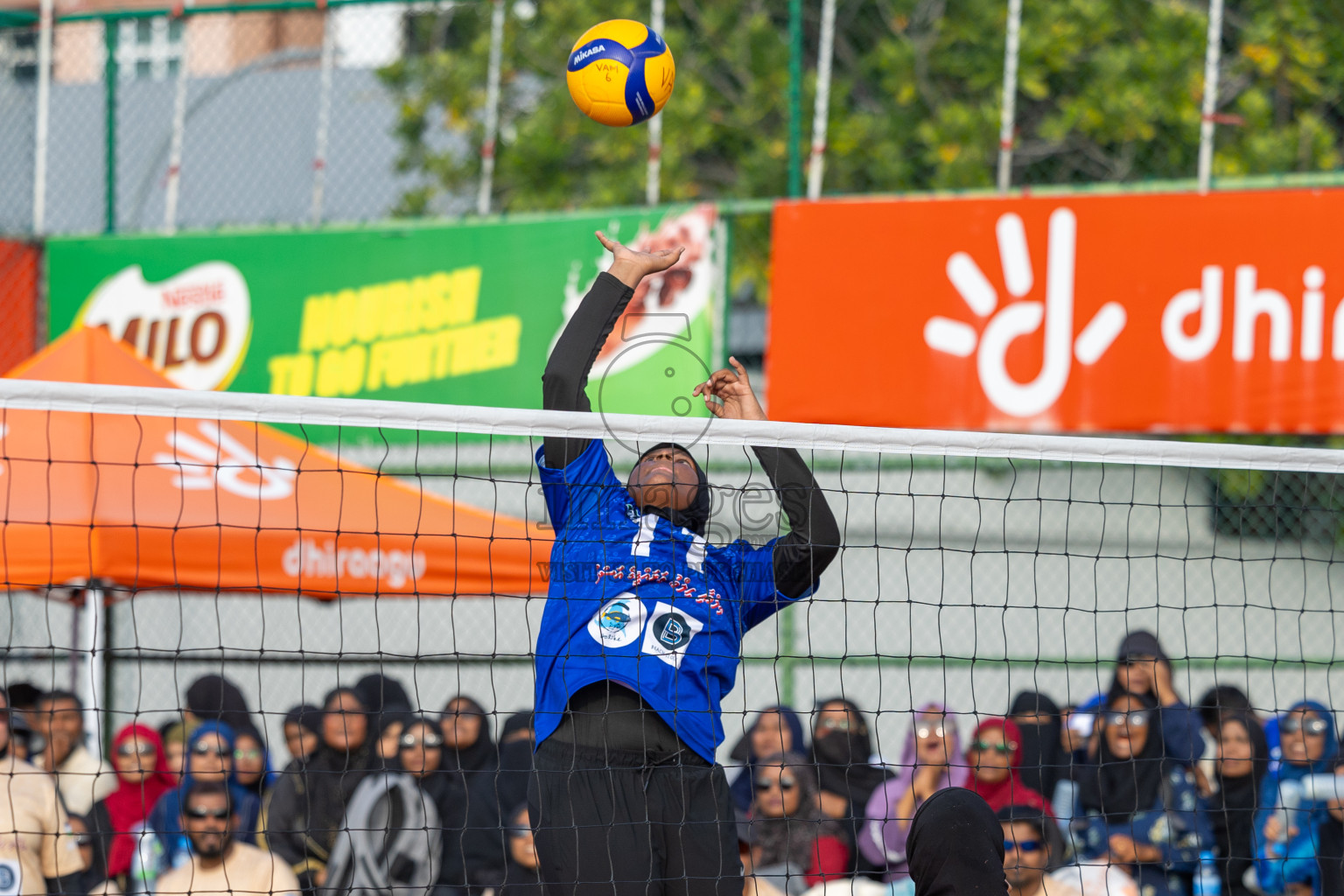 Day 6 of Interschool Volleyball Tournament 2024 was held in Ekuveni Volleyball Court at Male', Maldives on Thursday, 28th November 2024.
Photos: Ismail Thoriq / images.mv