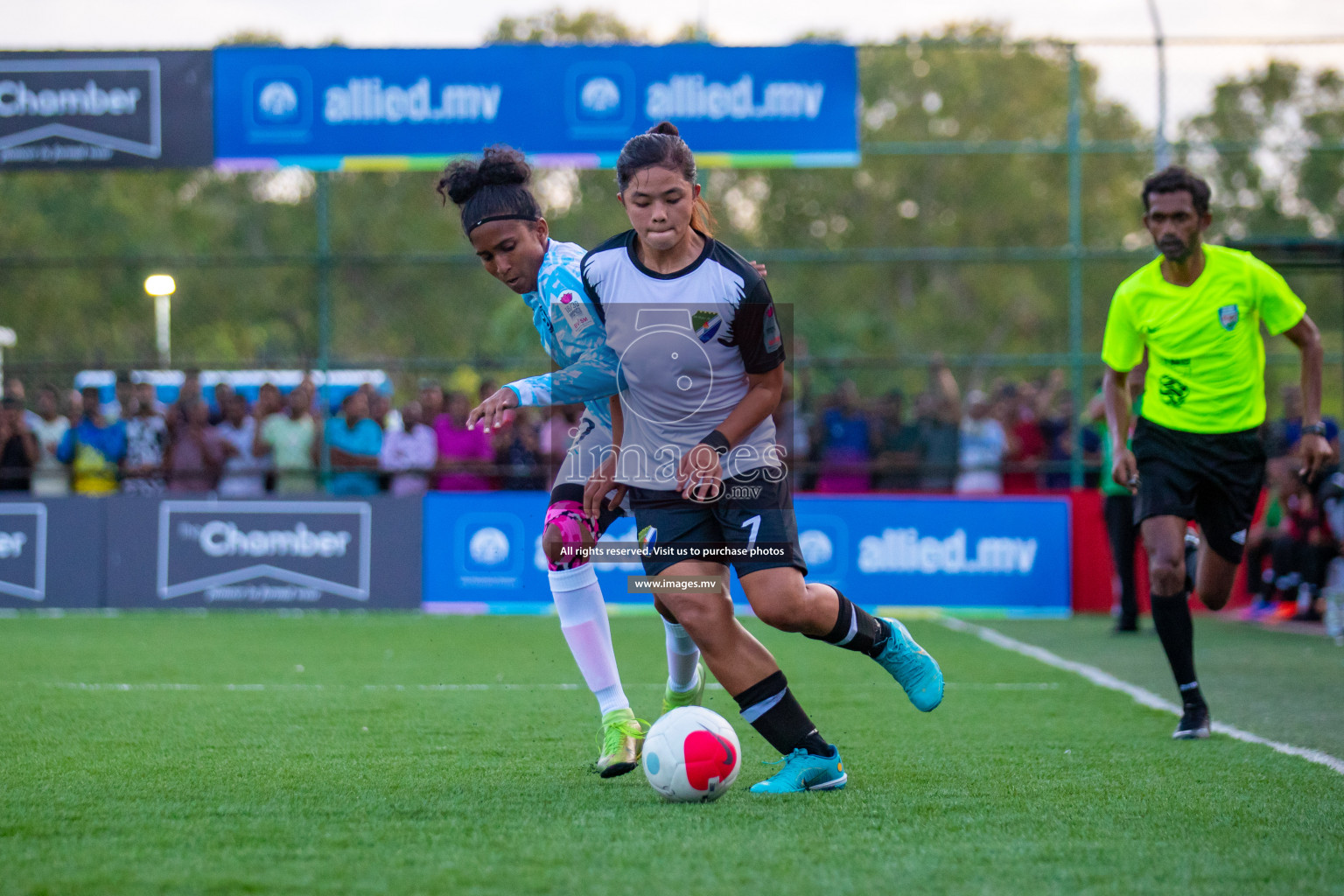 MPL vs DSC in Eighteen Thirty Women's Futsal Fiesta 2022 was held in Hulhumale', Maldives on Monday, 17th October 2022. Photos: Hassan Simah, Mohamed Mahfooz Moosa / images.mv