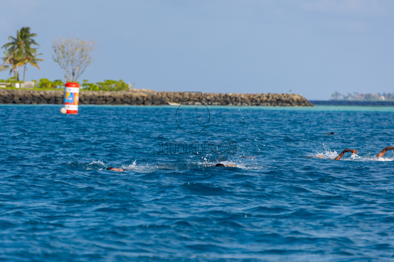 16th National Open Water Swimming Competition 2025 held in Kudagiri Picnic Island, Maldives on Saturday, 17th may 2025.
Photos: Ismail Thoriq / images.mv